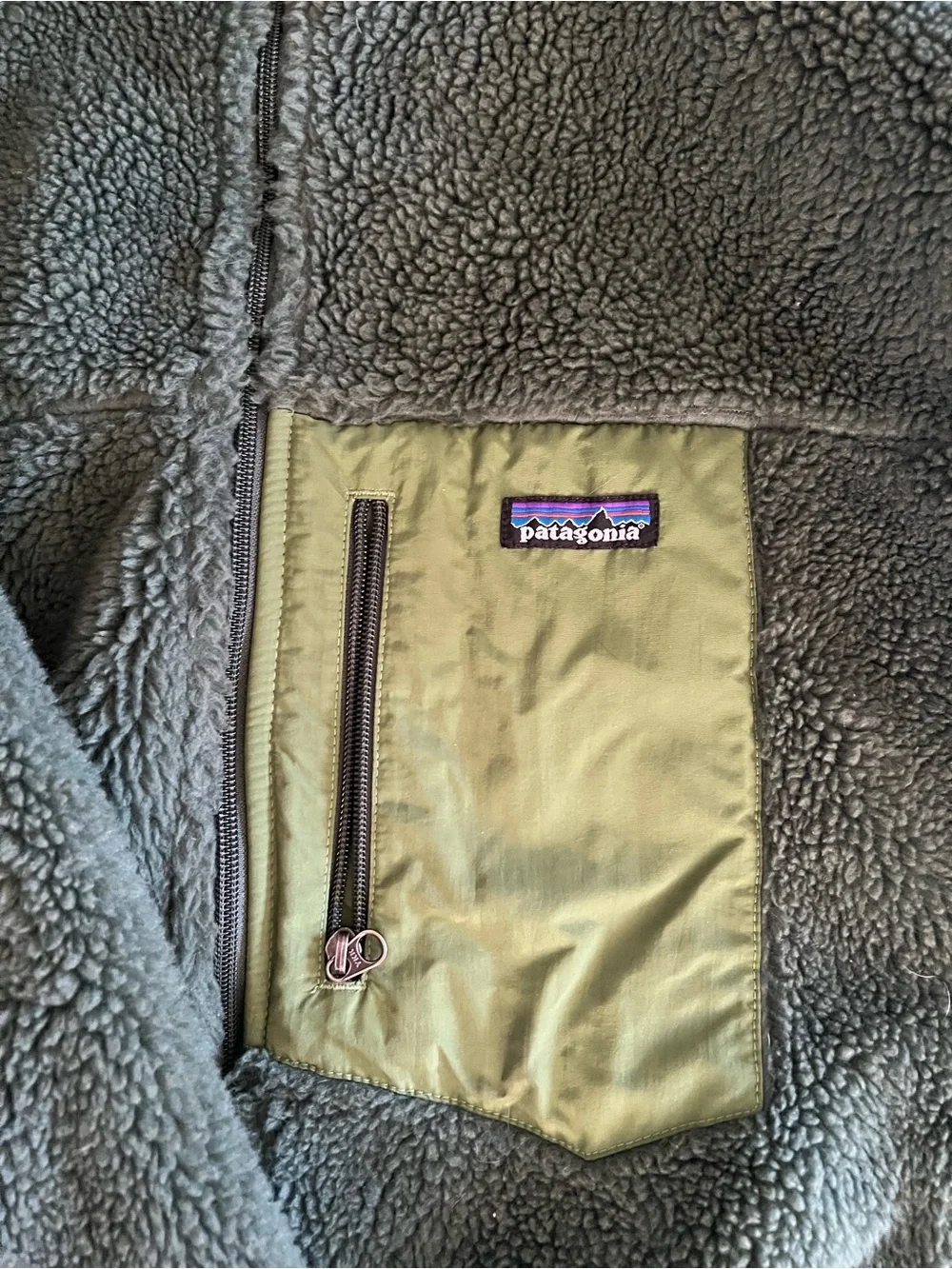 Patagonia Olive Green Sherpa Fleece Jacket with Lime Pocket